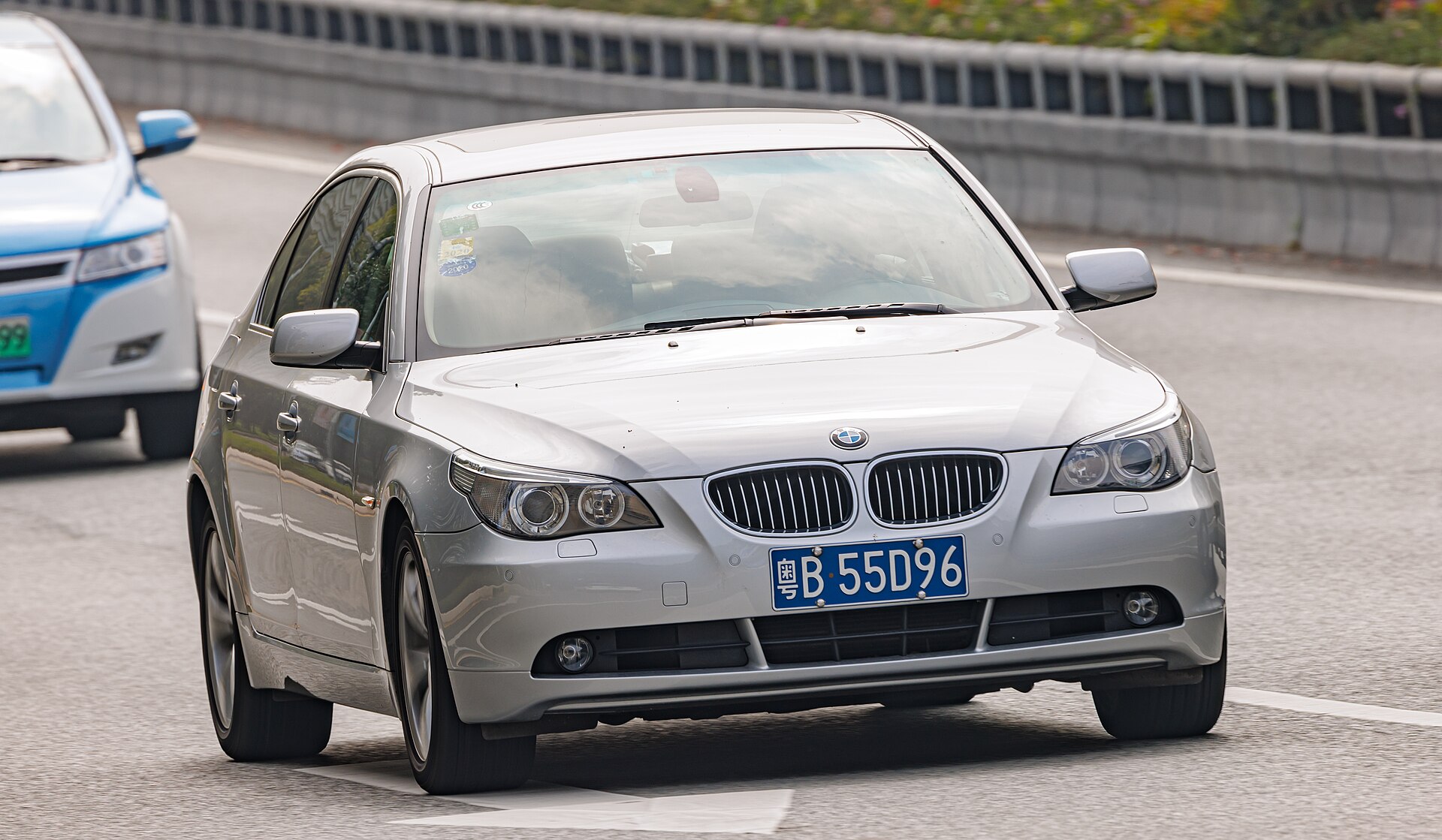 5 Series E60 Sedan in a real licensed photograph