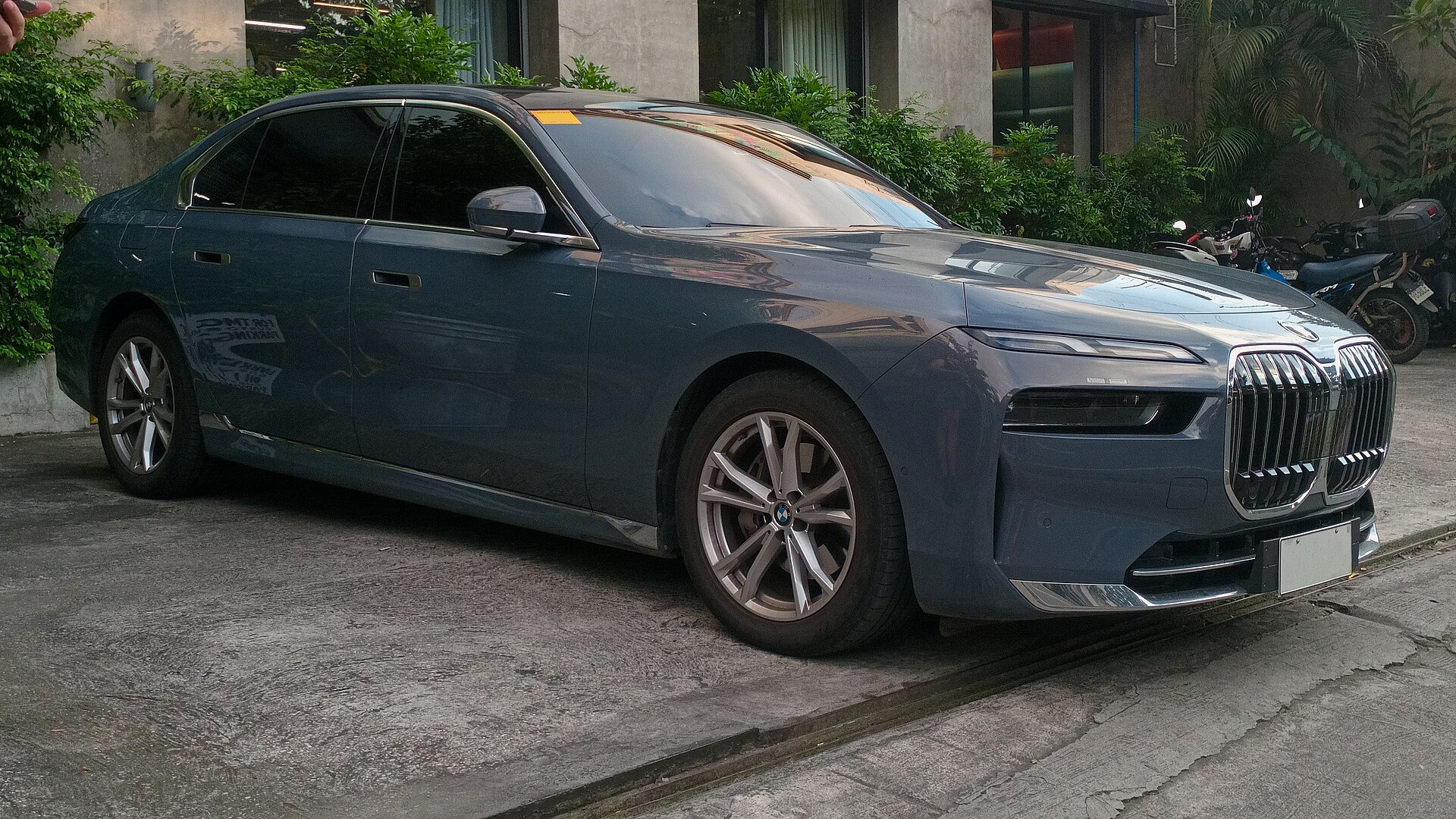 7 Series G70 Sedan in a real licensed photograph