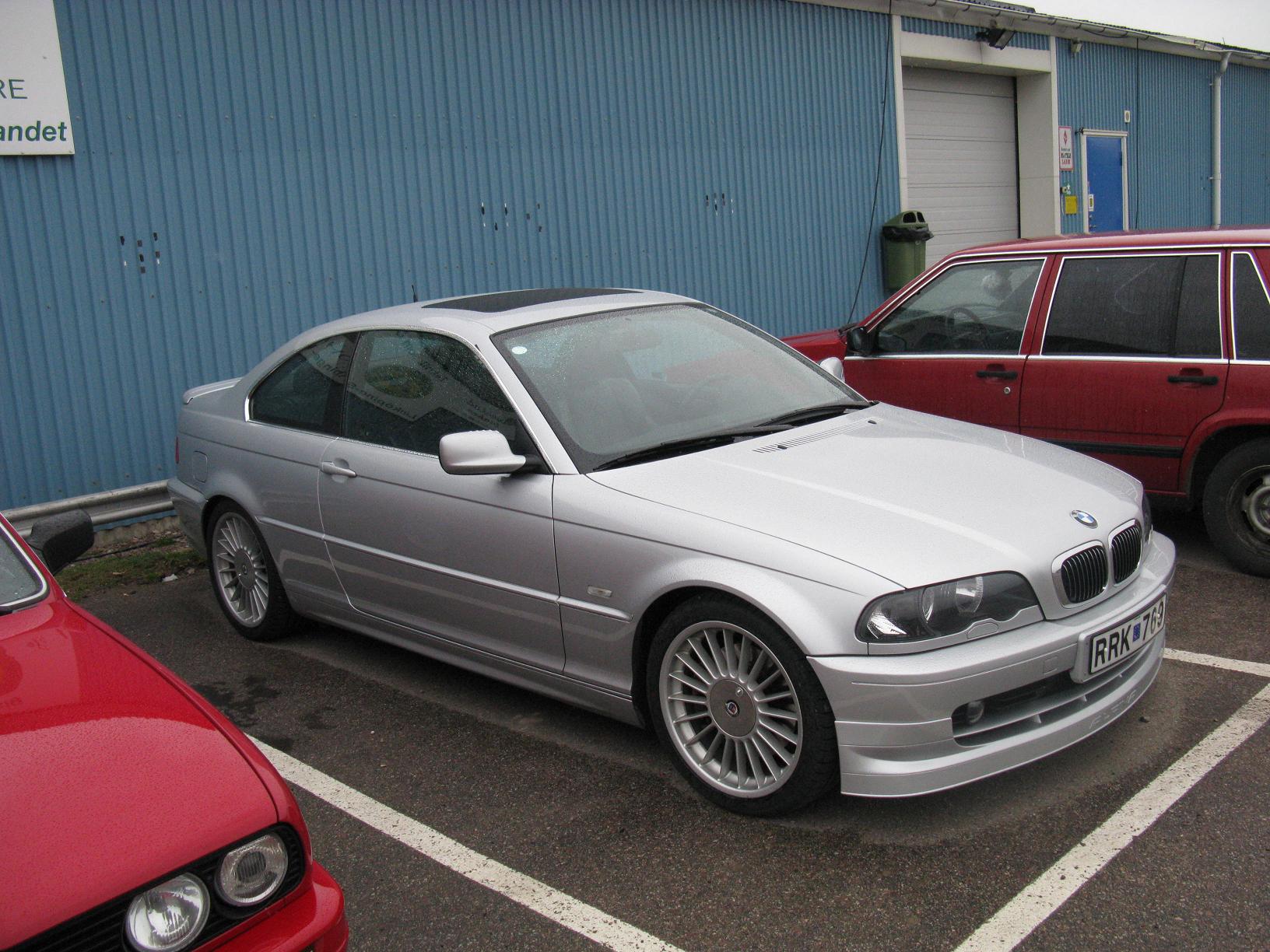 B3 / D3 ALPINA B3 E46 Coupé Coupe in a real licensed photograph