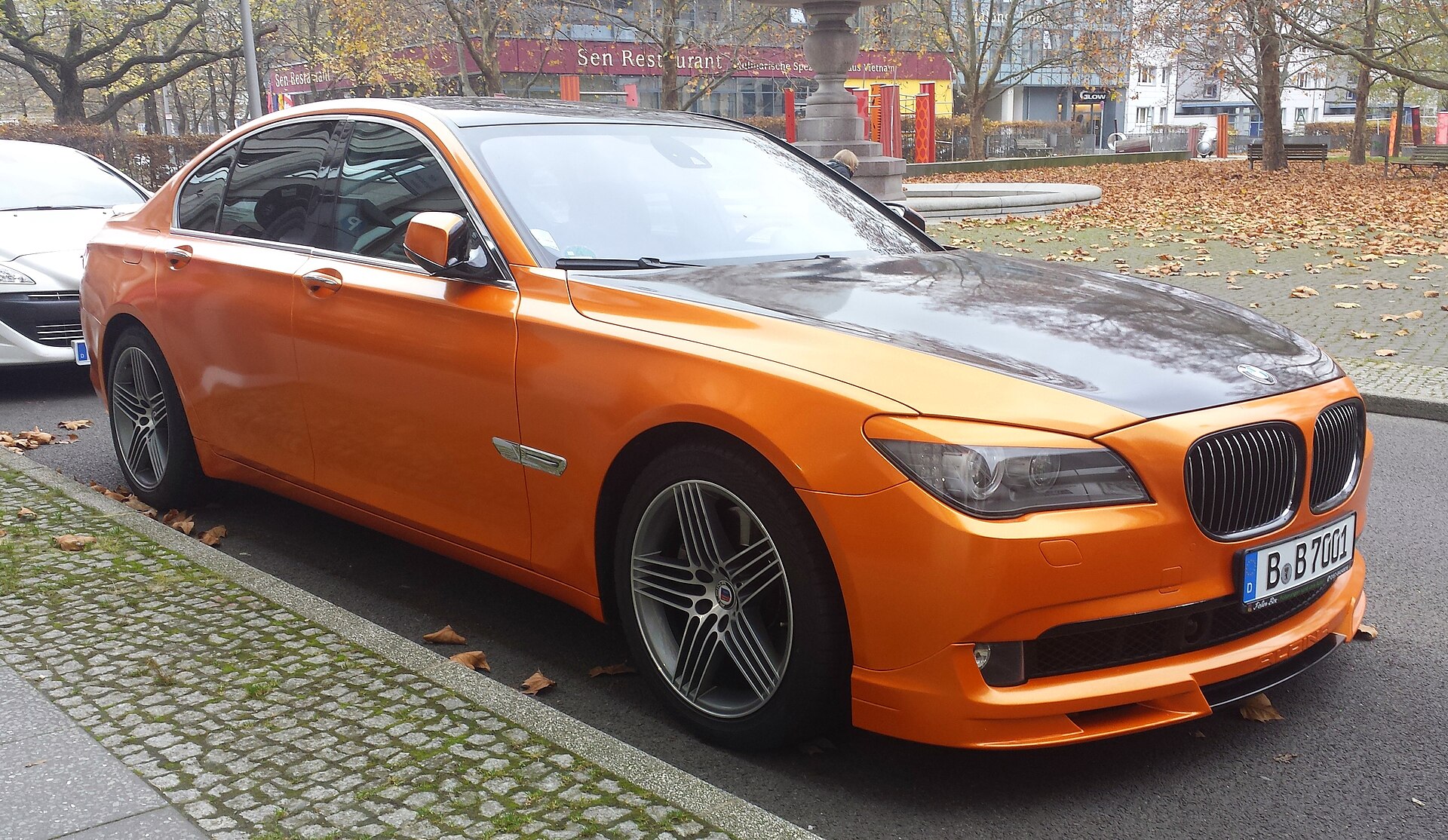 B7 / B11 / B12 ALPINA B7 F01 Sedan in a real licensed photograph