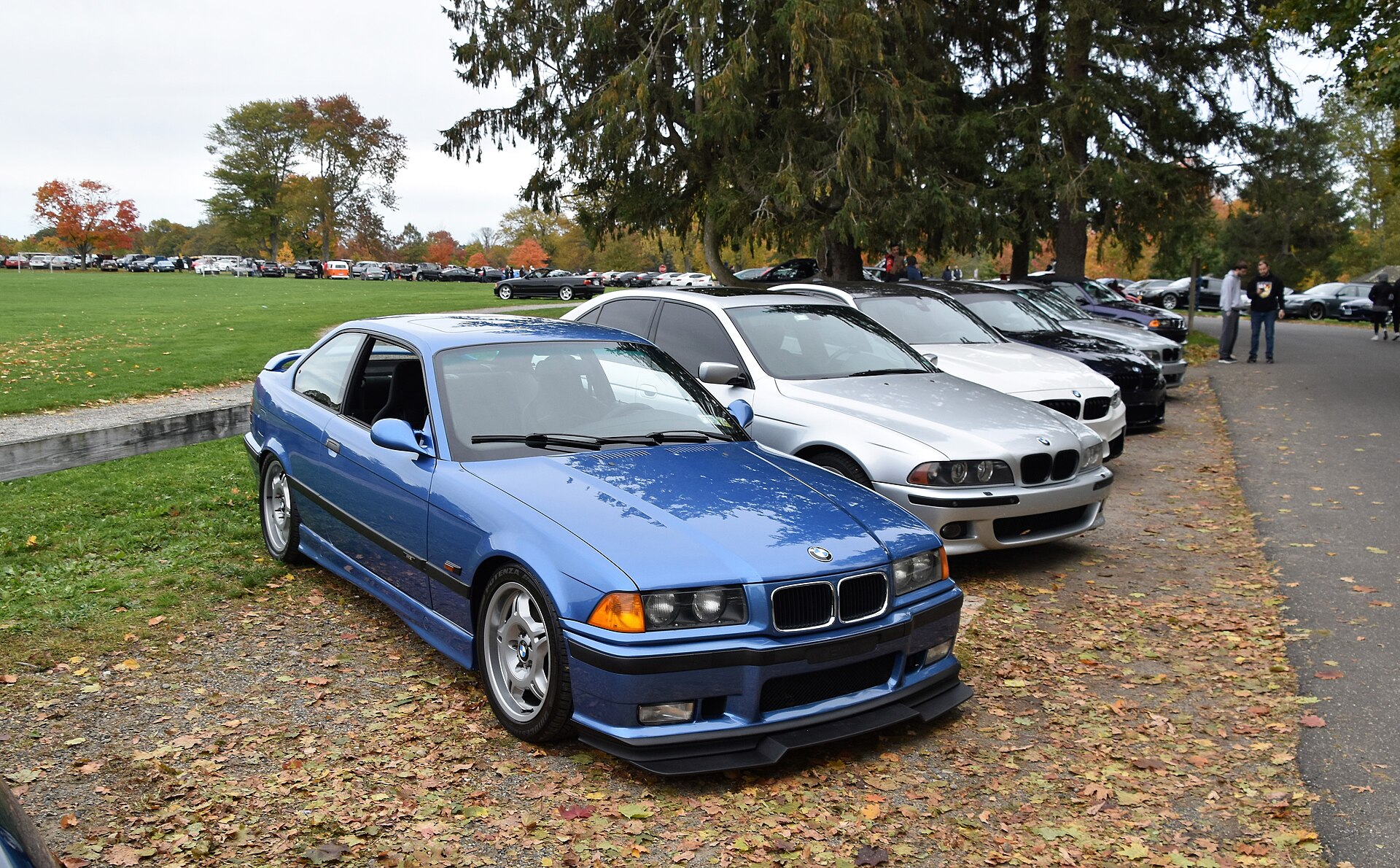 Купе BMW E36/2 на реальной лицензированной фотографии